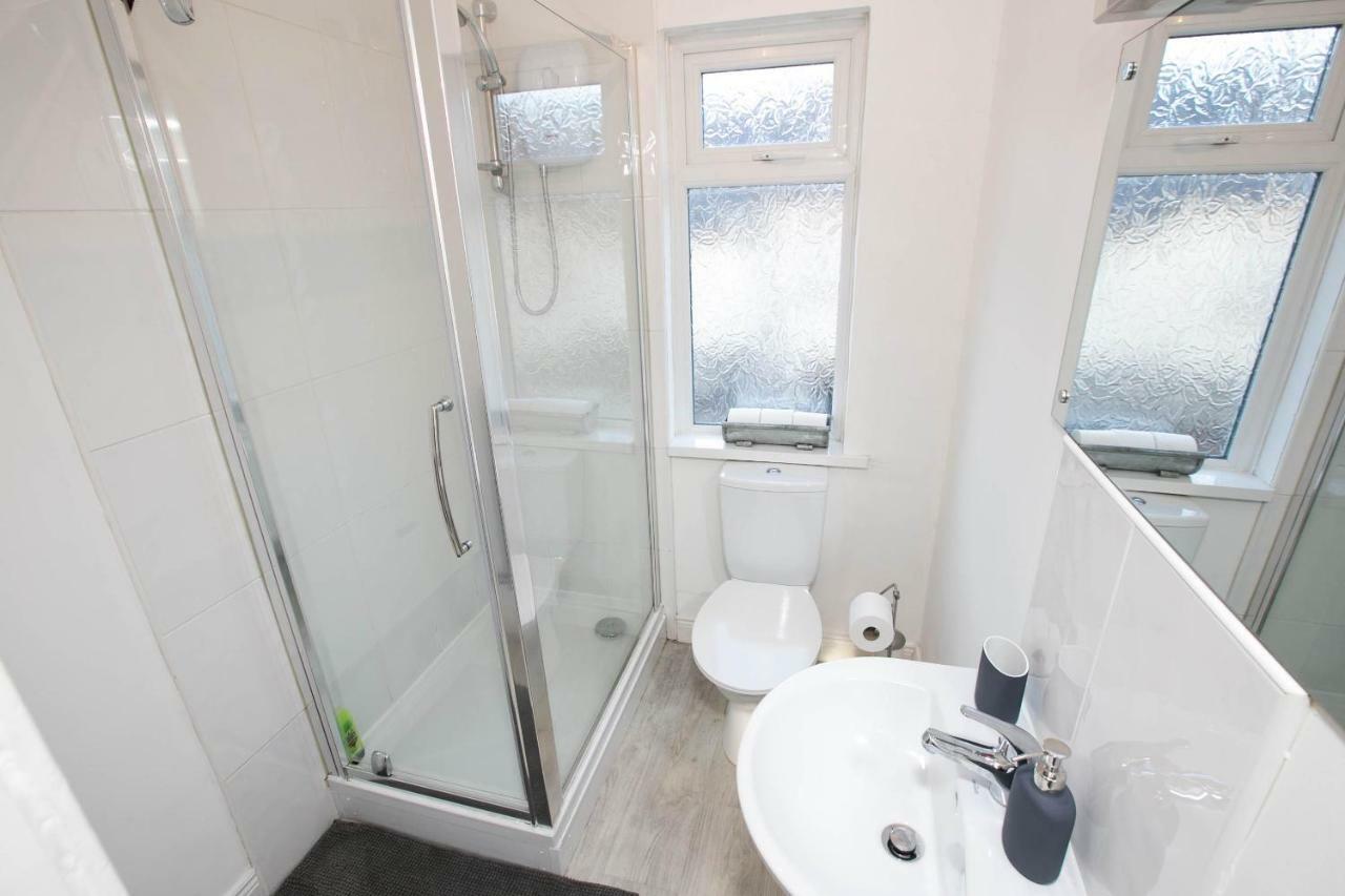 Stylish Home With Smart Technology Belfast Esterno foto